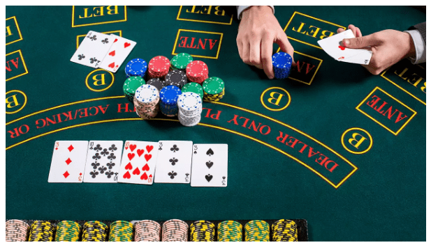 chơi Poker tại Betvisa